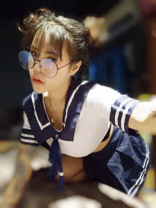 YUMI 