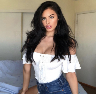  Escortgirl Ranya
